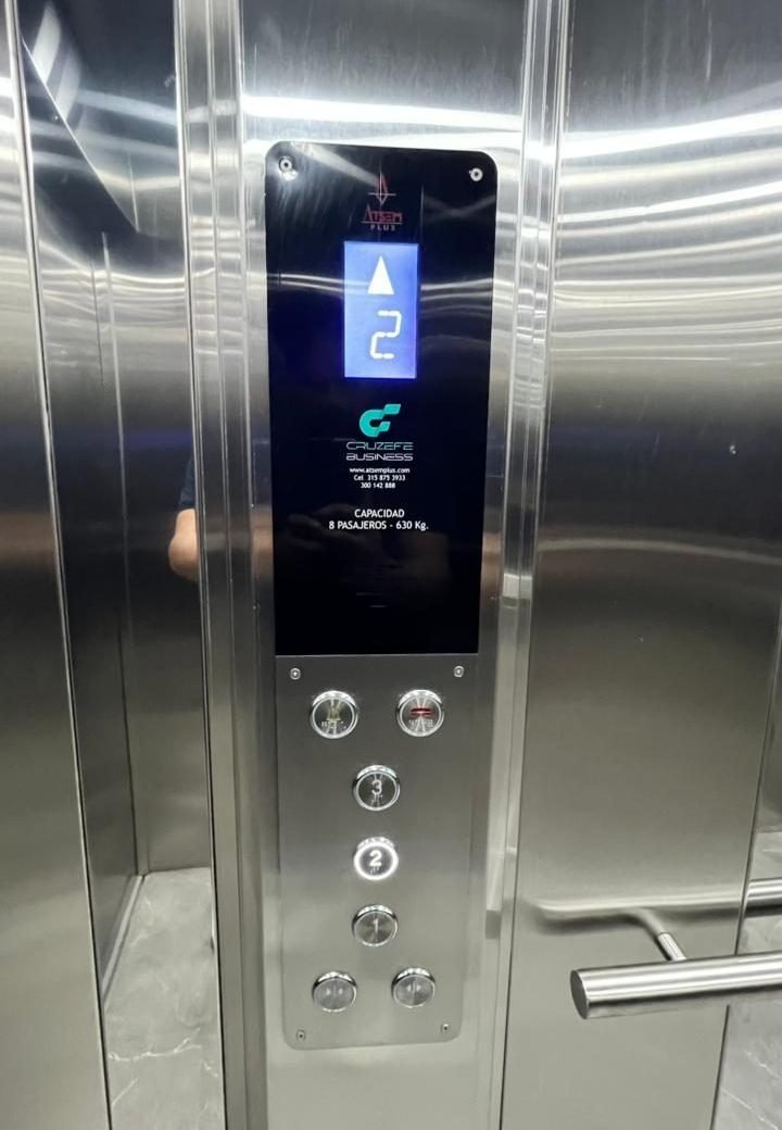 BOTONERA-ASCENSOR-ELECTRICO-ATSEMPLUS-SINCELEJO-e1754065807542