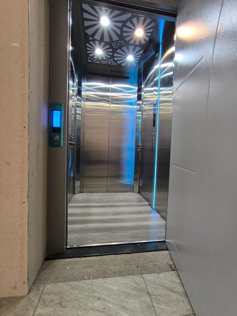 ascensor-en-monteria-instalado-por-atsem-plus